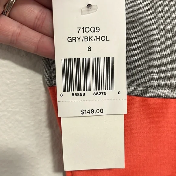 French Connection gray, black, and pink body con dress size 6 - Picture 9 of 11